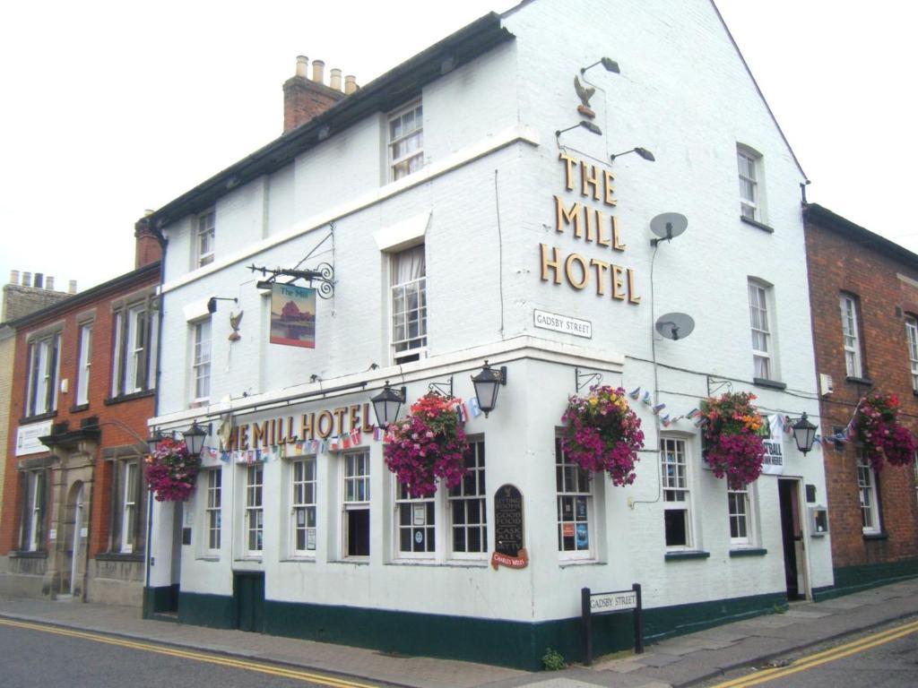 The Mill Hotel Bedford Bagian luar foto